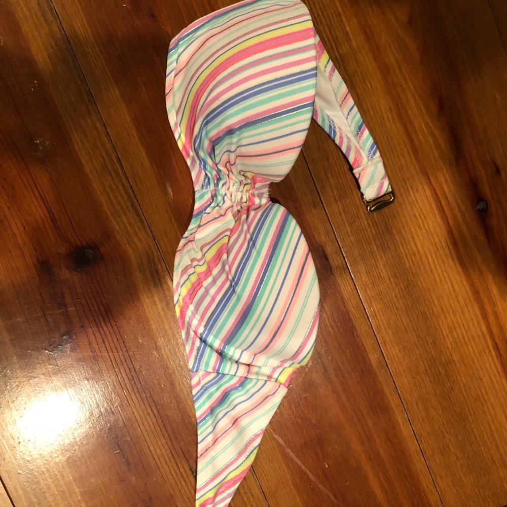 Push up 34B VS swim top